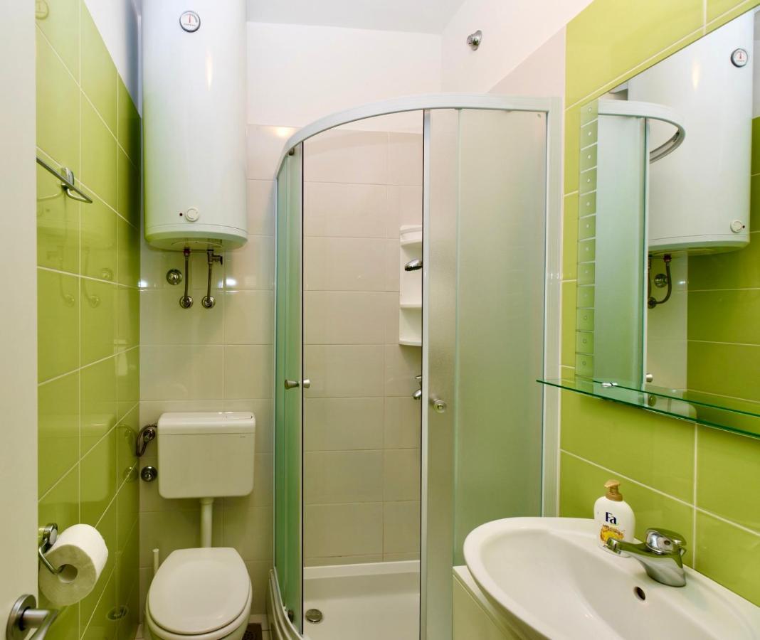 Apartments And Rooms Spiro Mimice Exterior photo